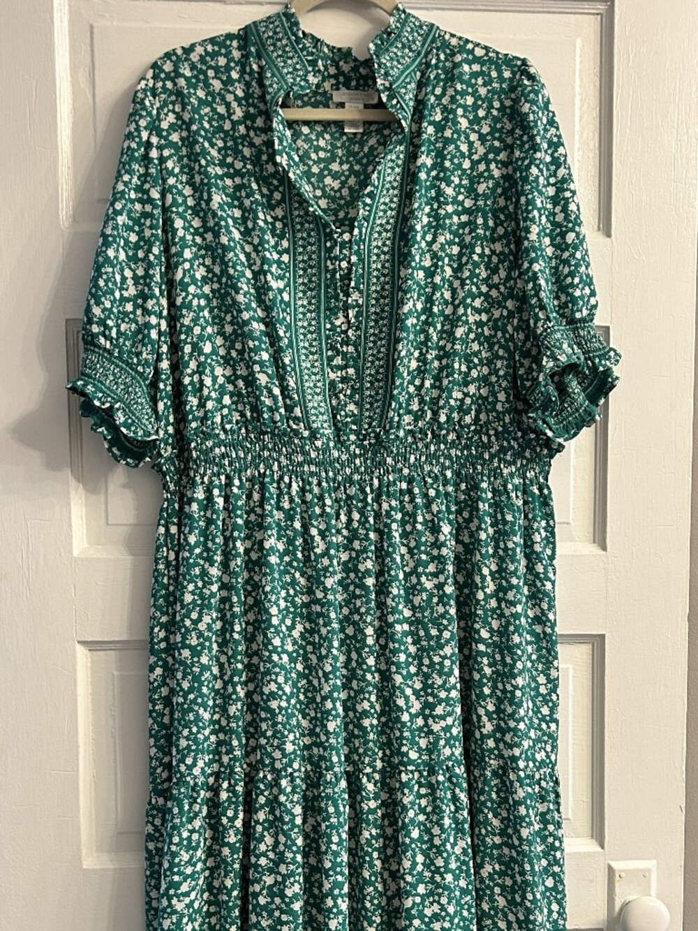 London Times Green Floral Maxi Dress Smocked Waist Ruffle Neck Plus 20W 2X Boho